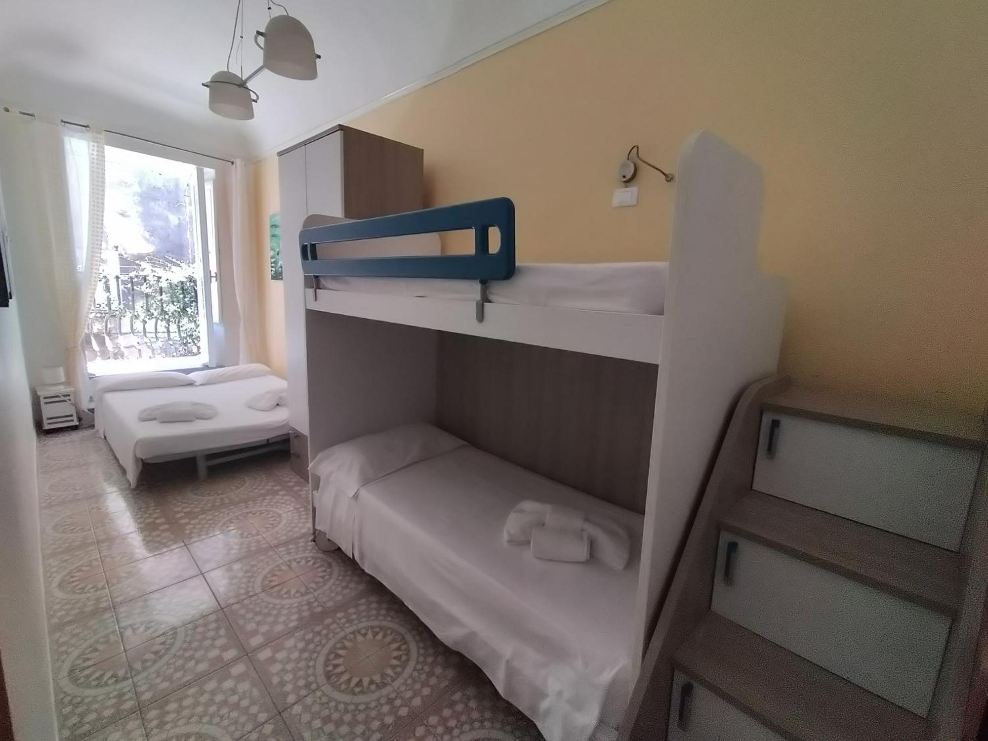 Casa Barnaba Apartman Szirakúza Kültér fotó